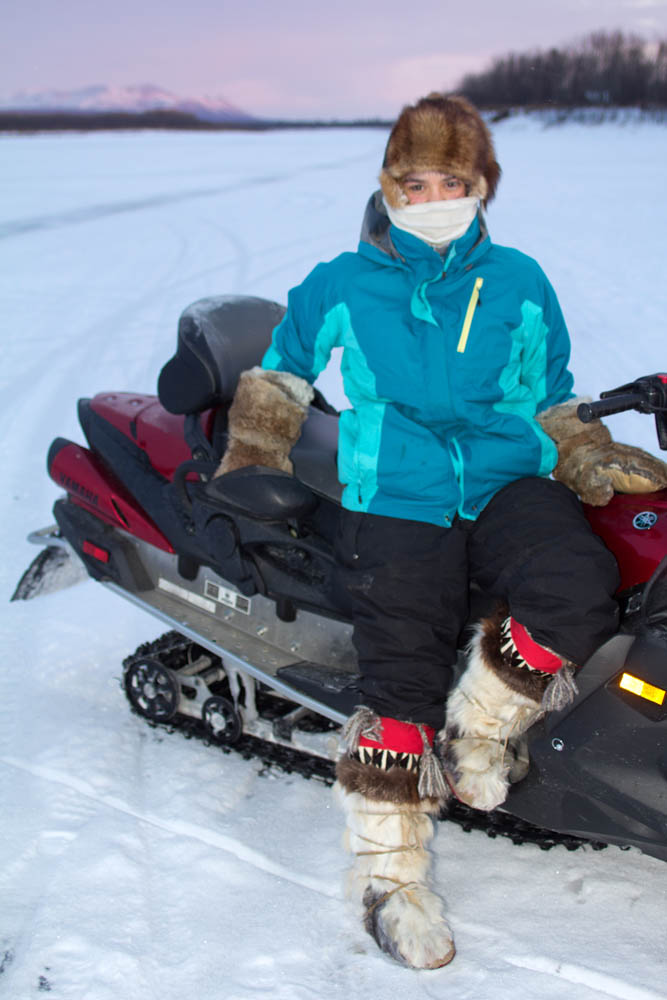Amanda Hoeldt Geared Up & Searching For Her Dog @ 20 Below